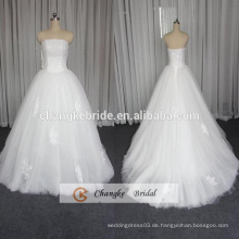 Sexy Hochzeitskleid Elfenbein trägerlosen Applique Ballkleid schnüren sich nach Maß Brautkleid